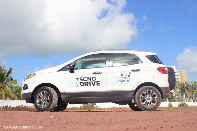 Andamos no Ford EcoSport FreeStyle 2.0 equipado com câmbio PowerShift 5