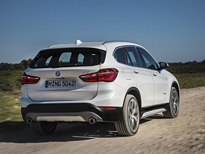BMW revela nova geração do X1, que traz visual reformulado e tração dianteira 14
