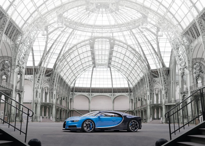 Bugatti revela sucessor do Veyron, o insano Chiron; novidade traz motor com 1.521 cv 4