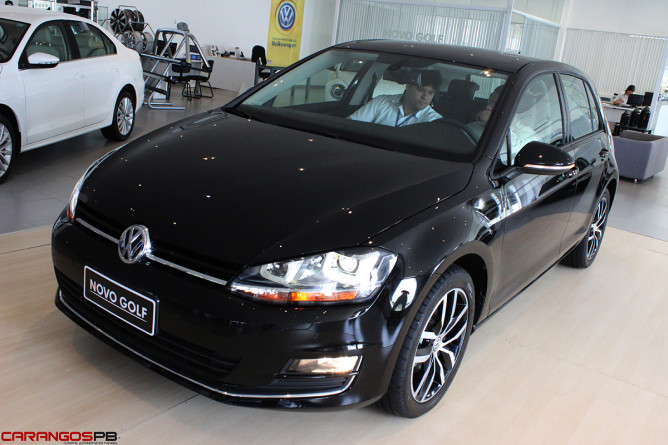 Demorou, mas chegou! Nova geração do Volkswagen Golf desembarca em João Pessoa 11