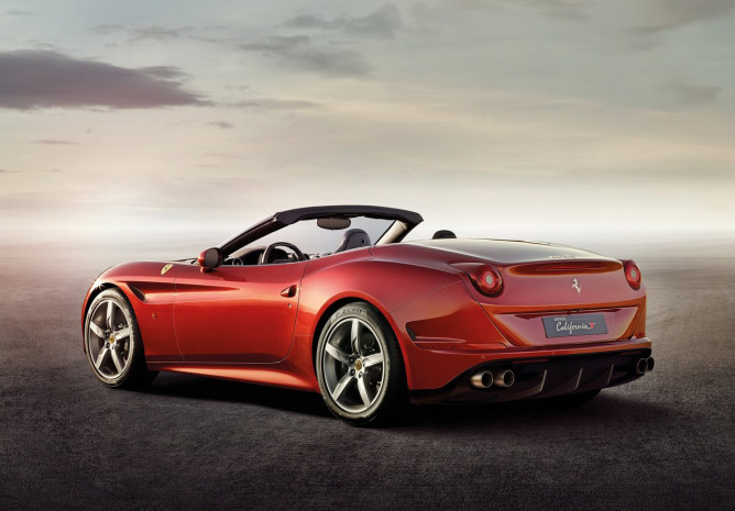 Ferrari revela nova geração da California 3