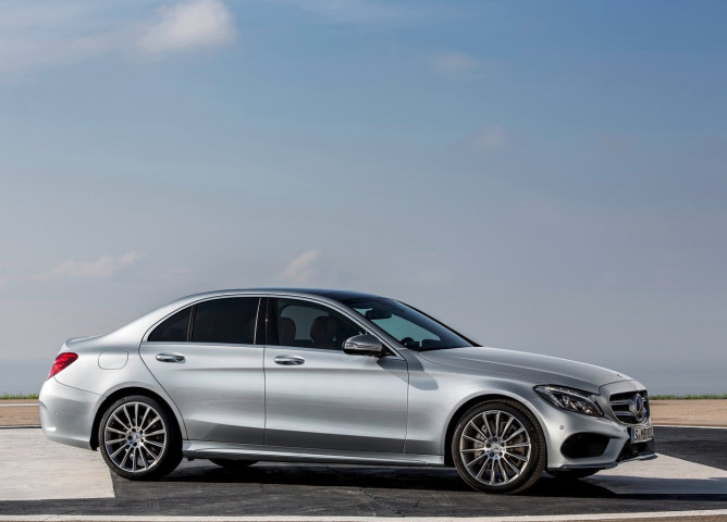 Mercedes-Benz-C-Class_2015_1280x960_wallpaper_0a