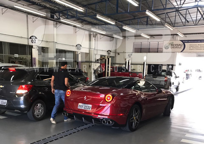 Paraíba recebe a terceira unidade da Ferrari California T