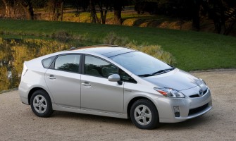 Vídeo-Toyota-Prius-é-visto-circulando-em-João-Pessoa-com-placas-verdes