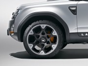 land-rover-dc100-41
